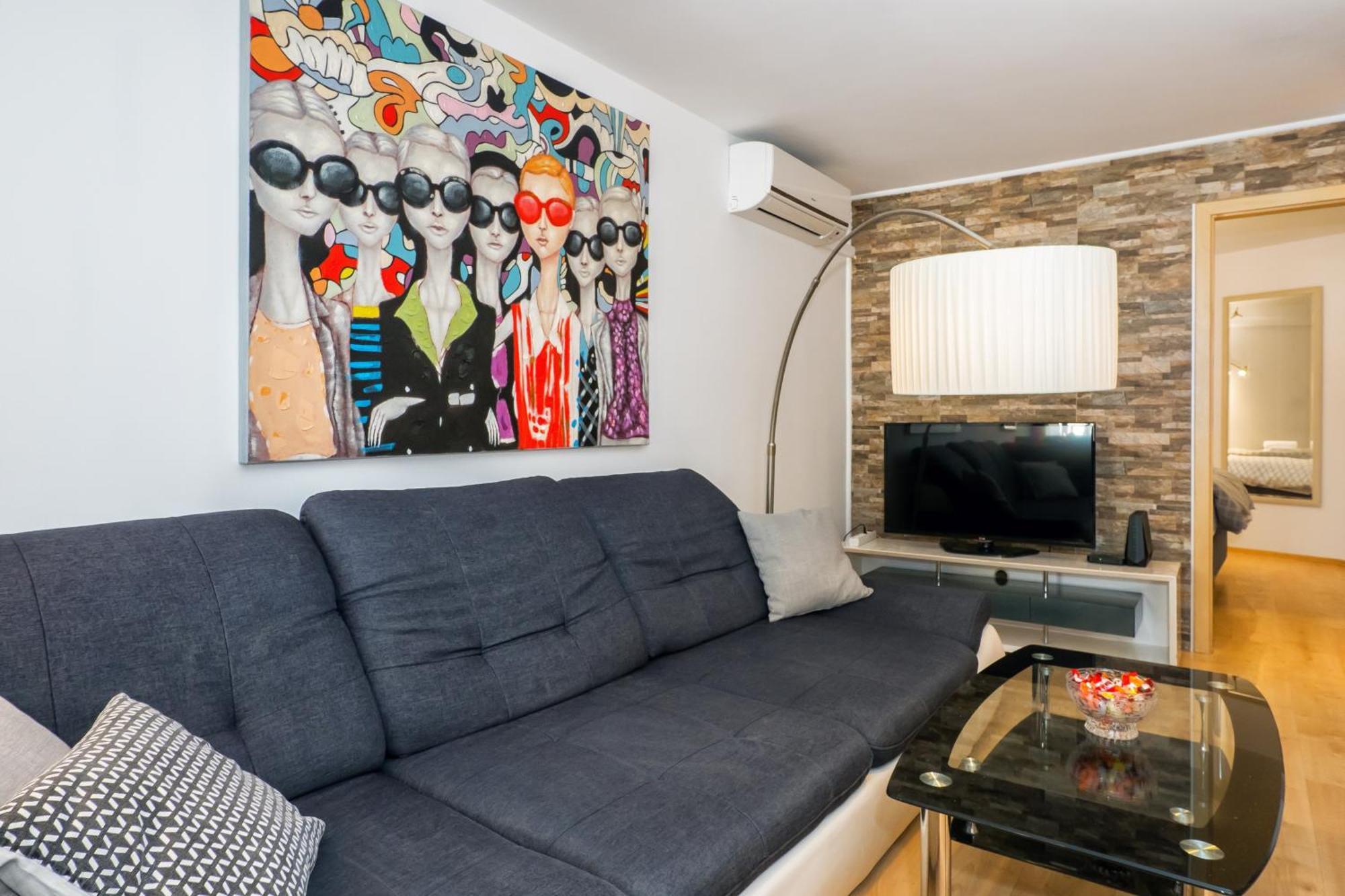 Relaxing 2Bd Apartment, Ground Floor - Walk To Old Town سبليت المظهر الخارجي الصورة